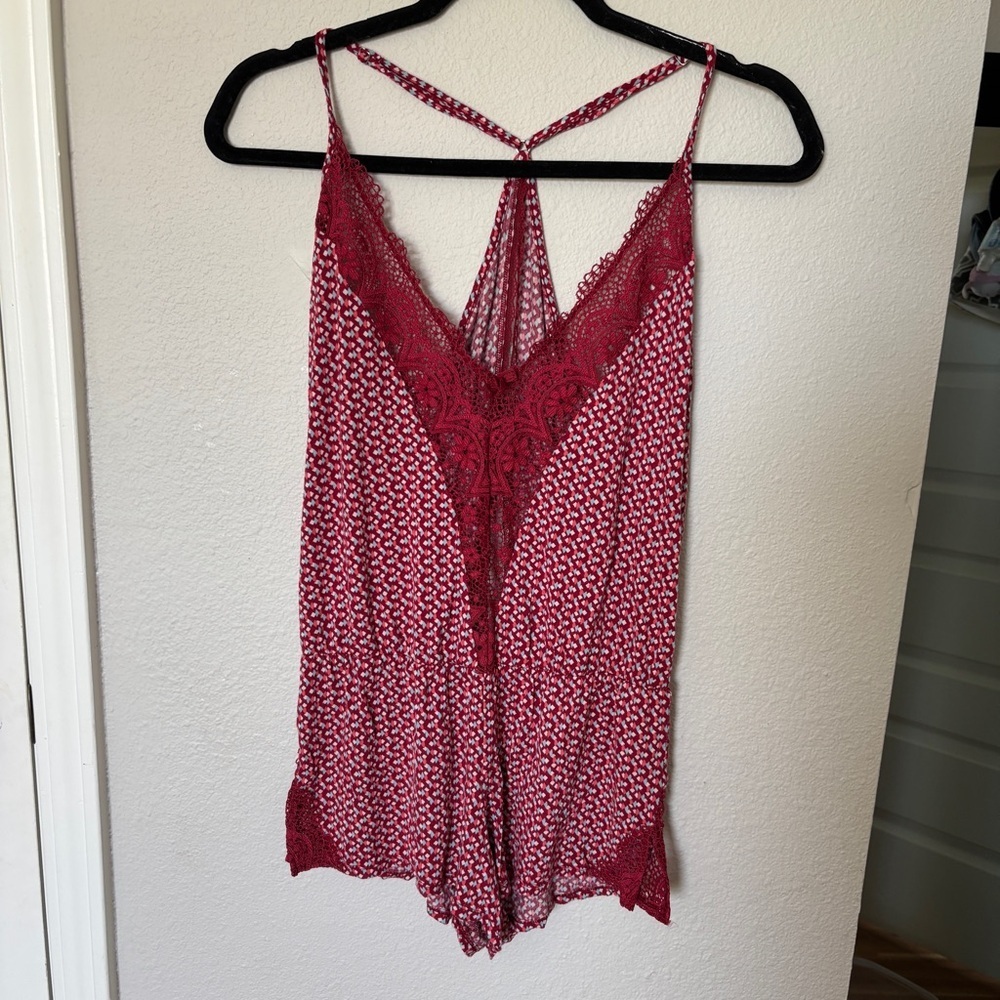 Victorias Secret Womens Babydoll Chemise Red Geometric Lacey Romper Sz S